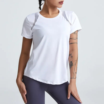 Comfortable Loose Yoga Apparel for Relaxed Fit