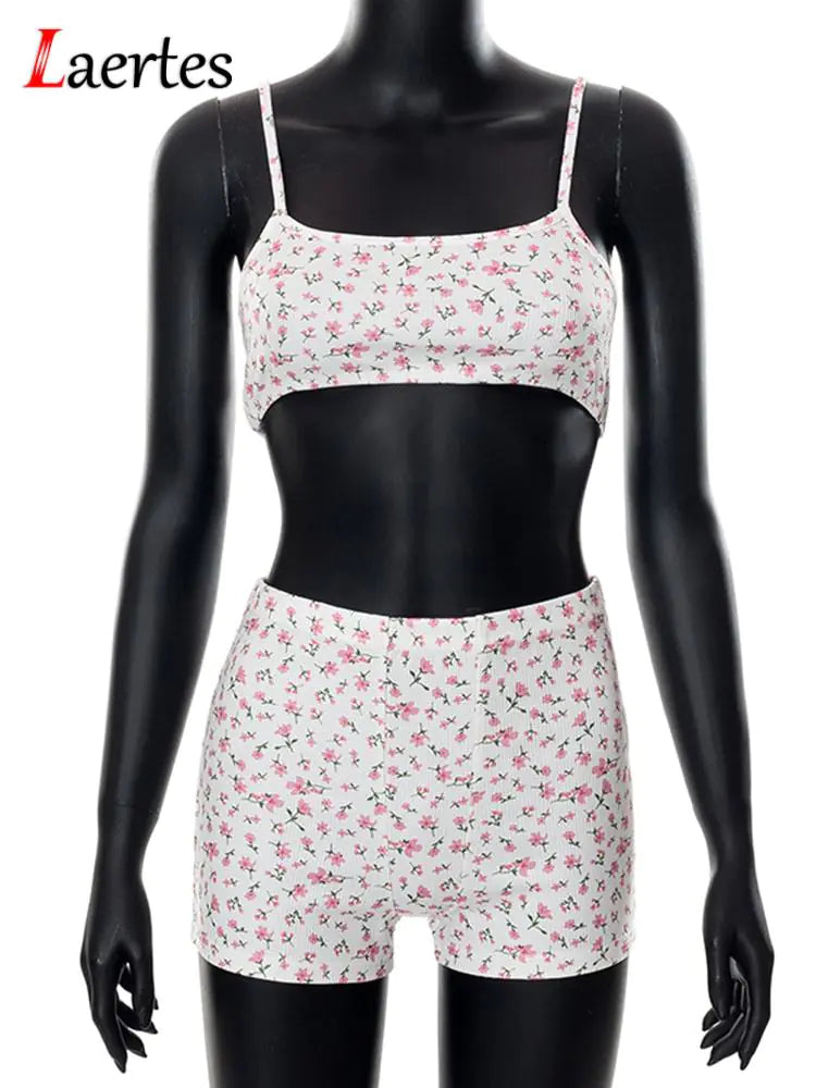 Versatile Slim Yoga Outfit for Women - Stylish & Comfortable