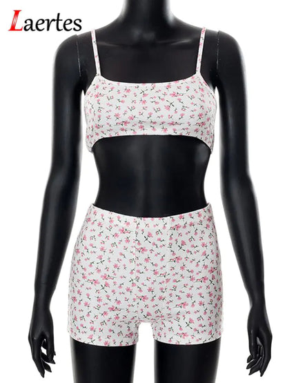 Versatile Slim Yoga Outfit for Women - Stylish & Comfortable