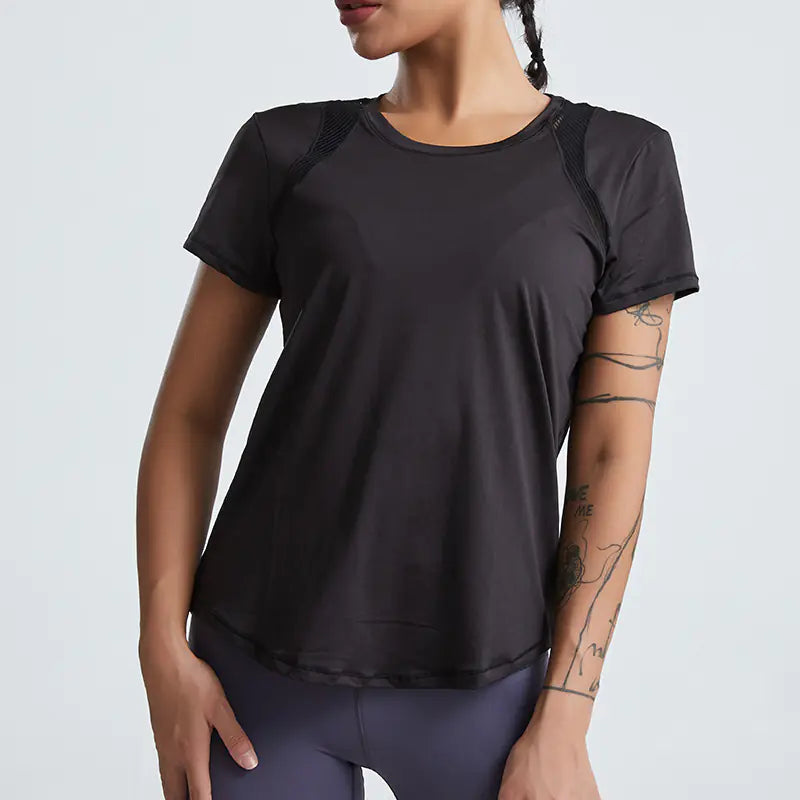 Comfortable Loose Yoga Apparel for Relaxed Fit