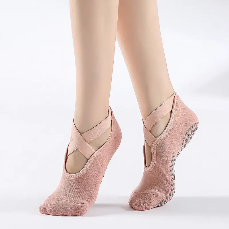 New Cross-Strap Yoga Socks with Towel Bottom (Cotton)