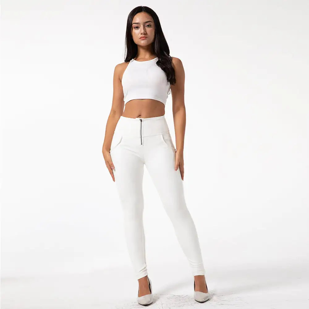 Peach Hip Yoga Clothes with Elastic Lifter